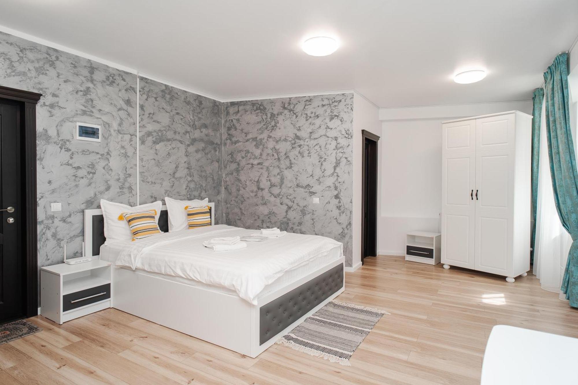 Grey Boutique Hotel Palas Iasi Esterno foto